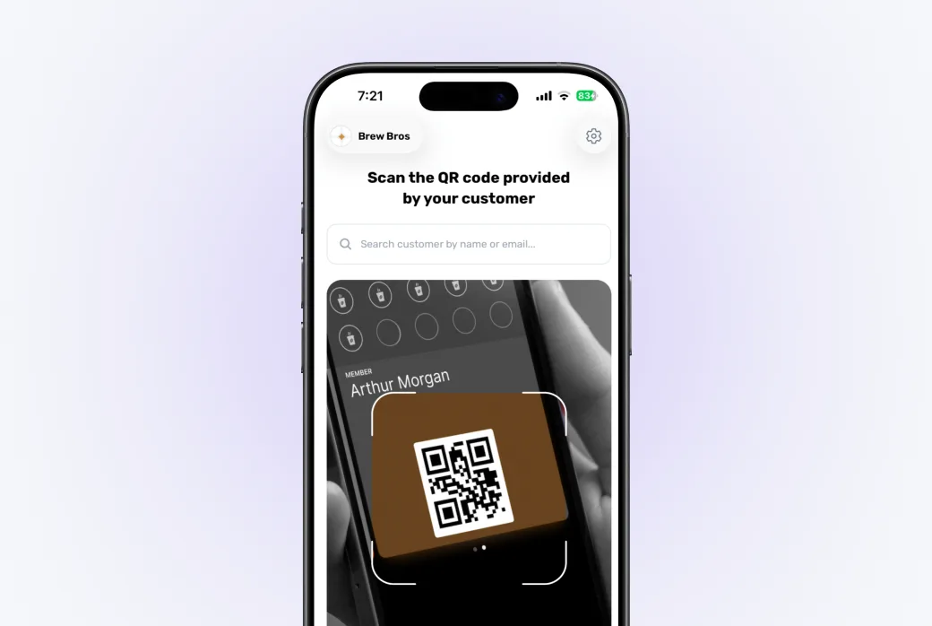 Screenshot layar scan QR di aplikasi Stamperly Business.